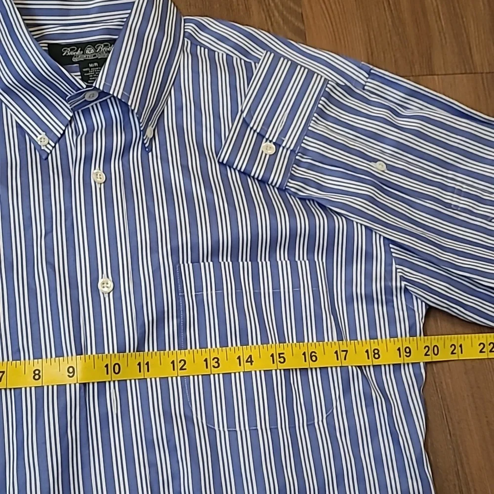 Brooks Brothers‎ Blue and White Striped Long Sleeve Shirt  zise m new no tag.